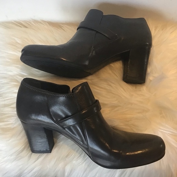 FRANCO Sarto "Ritzy" Gun Metal Gray/Black Pull On Heel Ankle Booties Size 8 - Picture 3 of 10